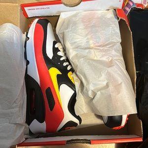 Brand new Nike air max 90 never been used